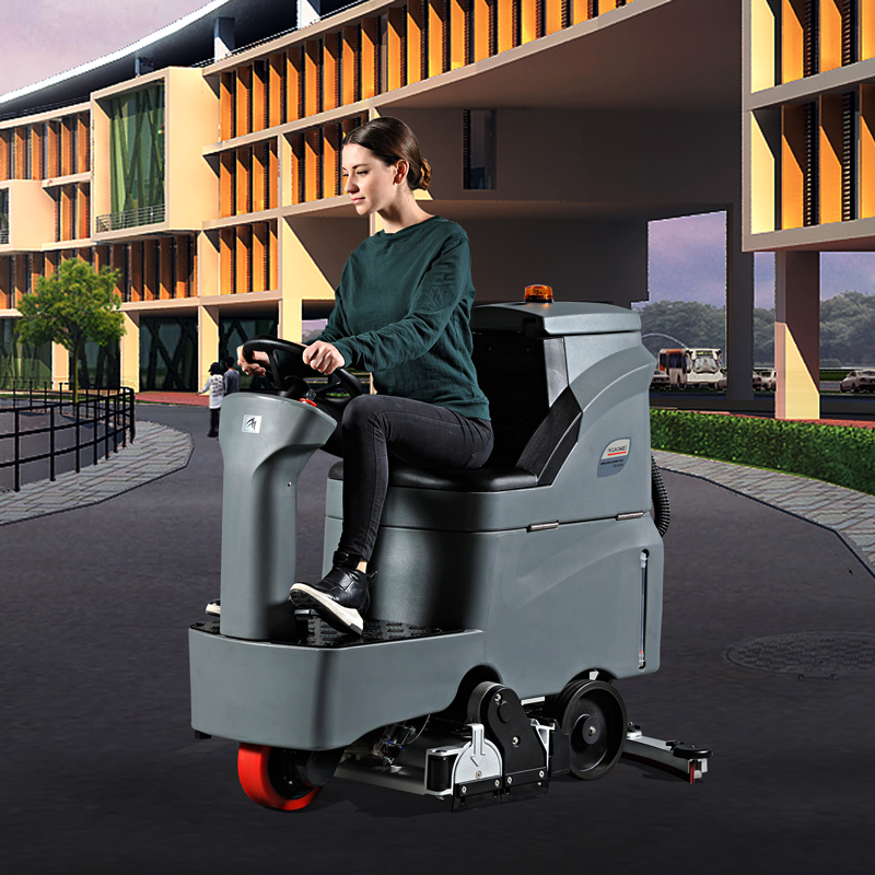 驾驶式洗地机是清洁好帮手
